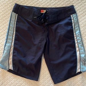 Roxy Boardshorts Women’s size 9